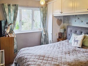 Photo 12- click for photo gallery